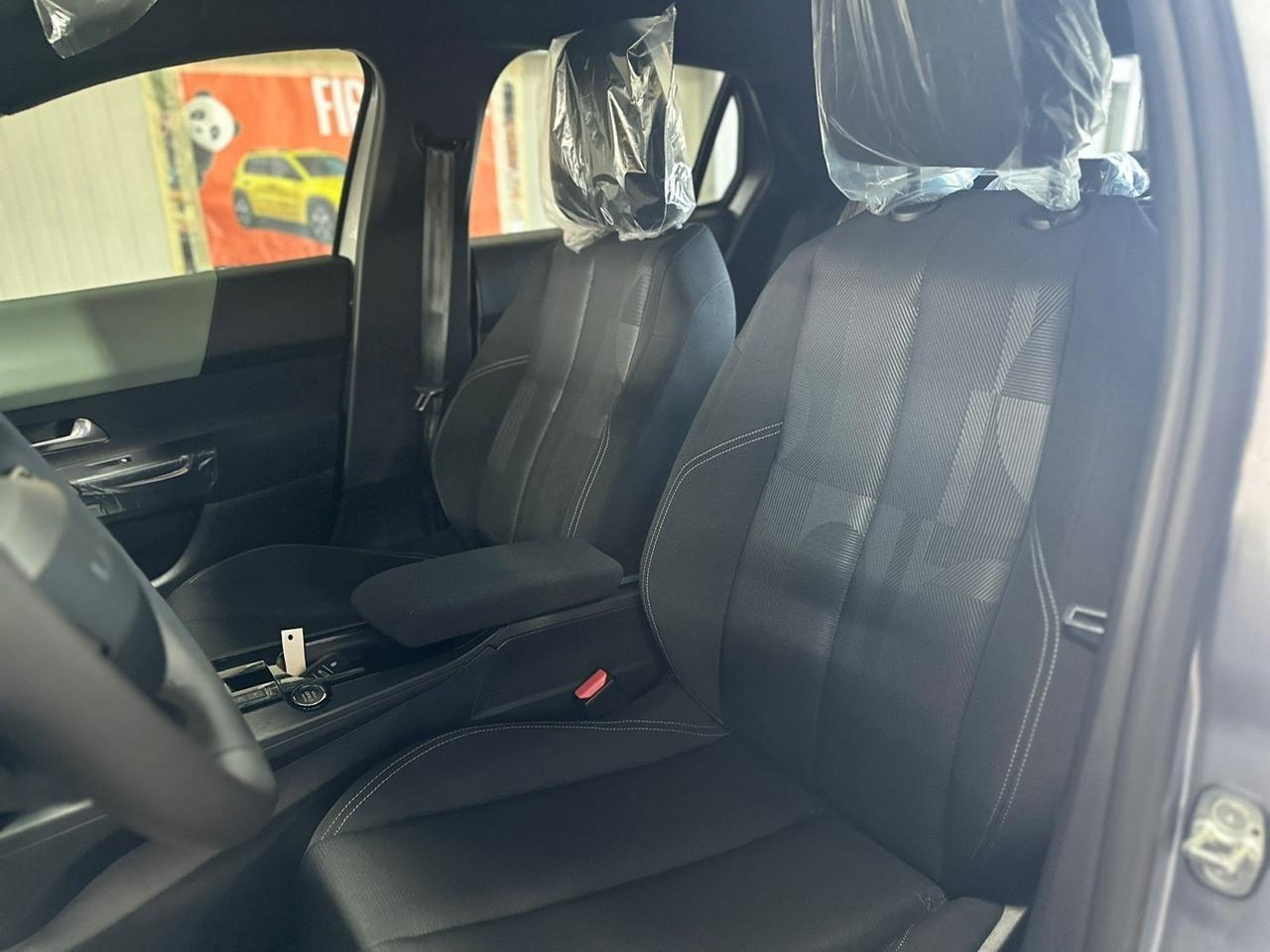 Lancia Ypsilon Hybrid e-DCT