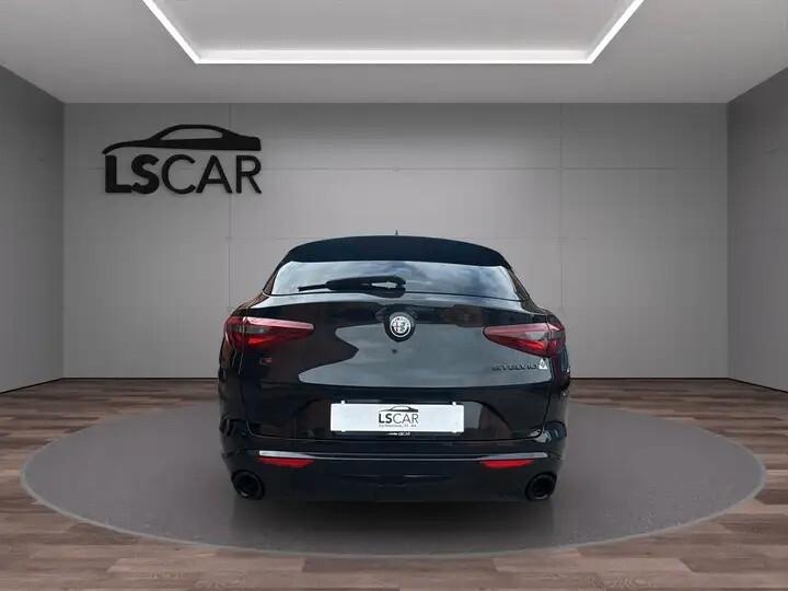 Alfa Romeo Stelvio 2.2 Turbodiesel 210 CV AT8 Q4 Veloce Tì