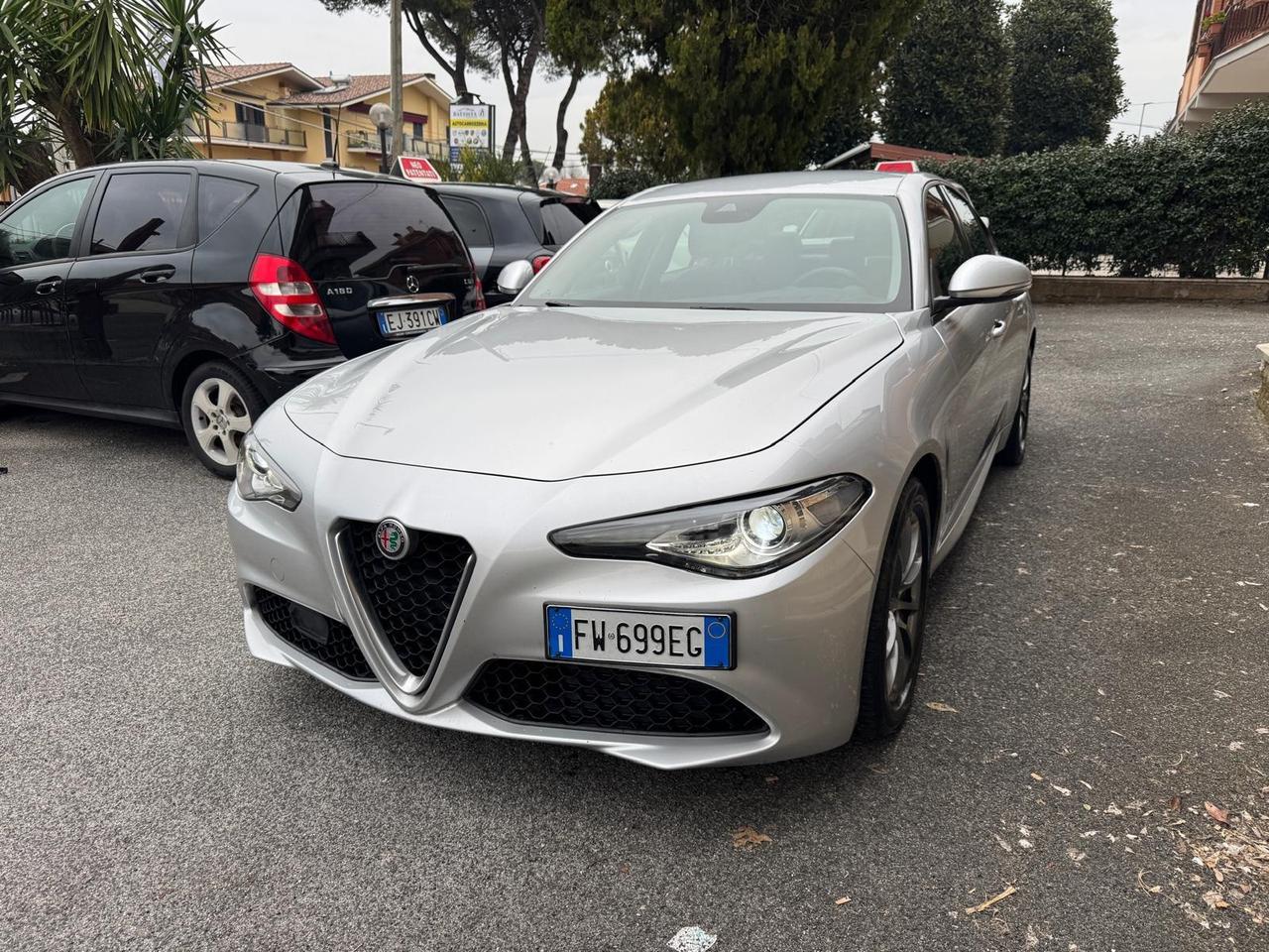 Alfa Romeo Giulia 2.2 JTDM 160cv SUPER - Automatica