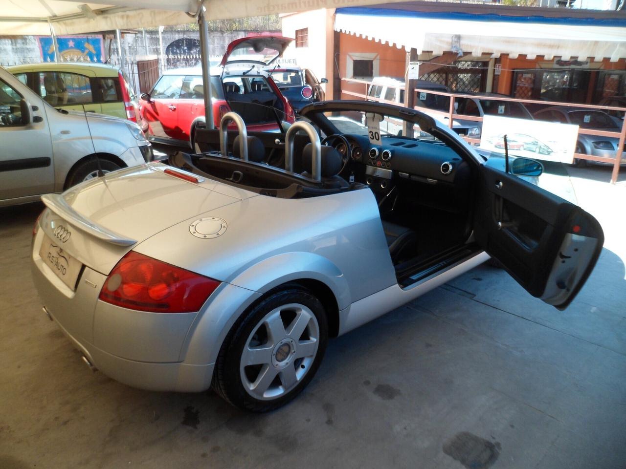 Audi TT Roadster 1.8 T 20V 225 CV cat quattro 01
