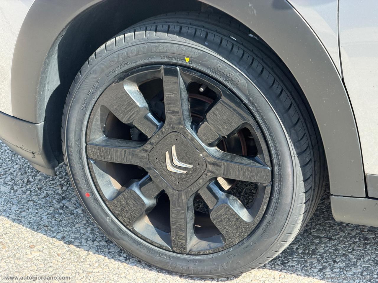 CITROEN C4 BlueHDi 100 SHINE