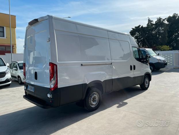 Iveco 35s13 L3 h2 2016