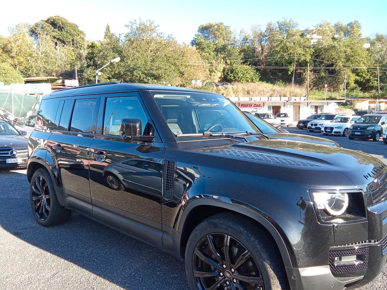Land Rover Defender 110 2.0 SD4 240CV AWD Auto HSE 7posti cerchi da 22"
