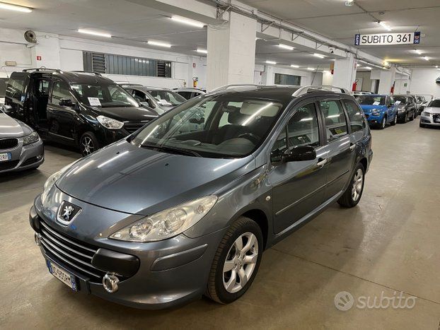 Peugeot 307 sw 1.6 Hdi 7 POSTI tenuta benissimo