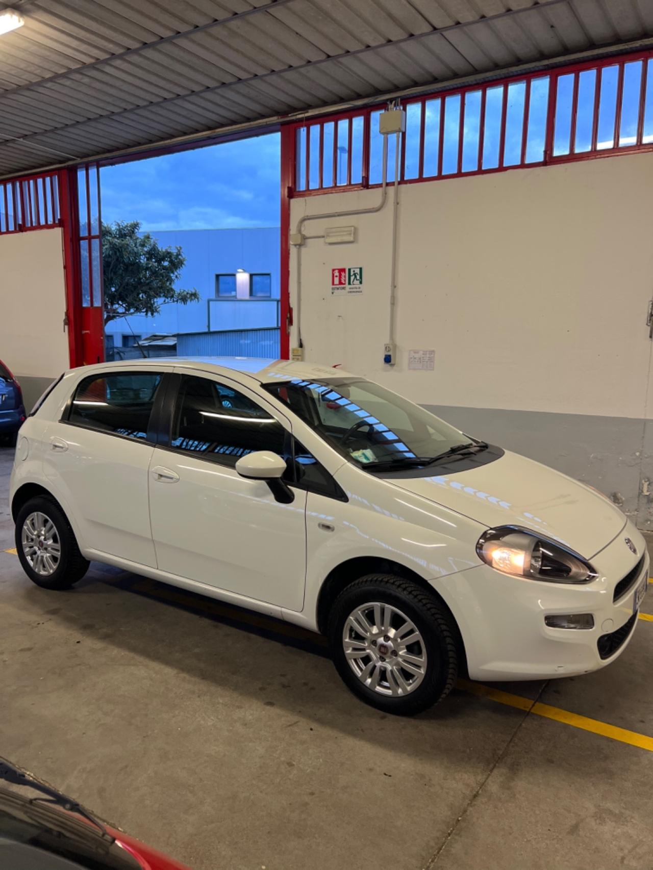 Fiat Punto 1.4 8V 3 porte Natural Power Lounge