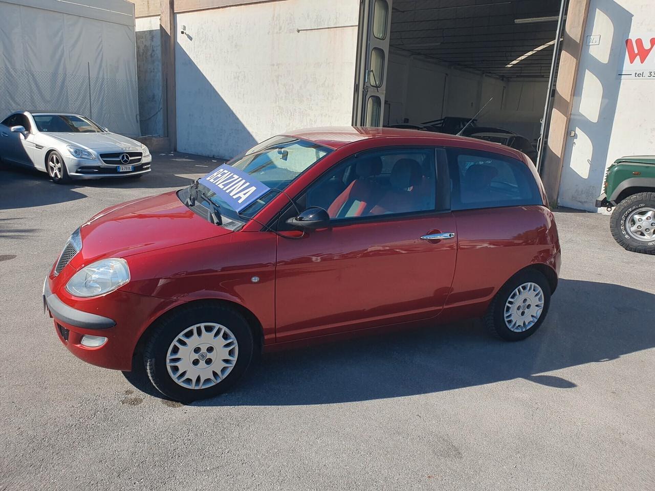 Lancia Ypsilon 1.2 benzina Neopatentati 2005