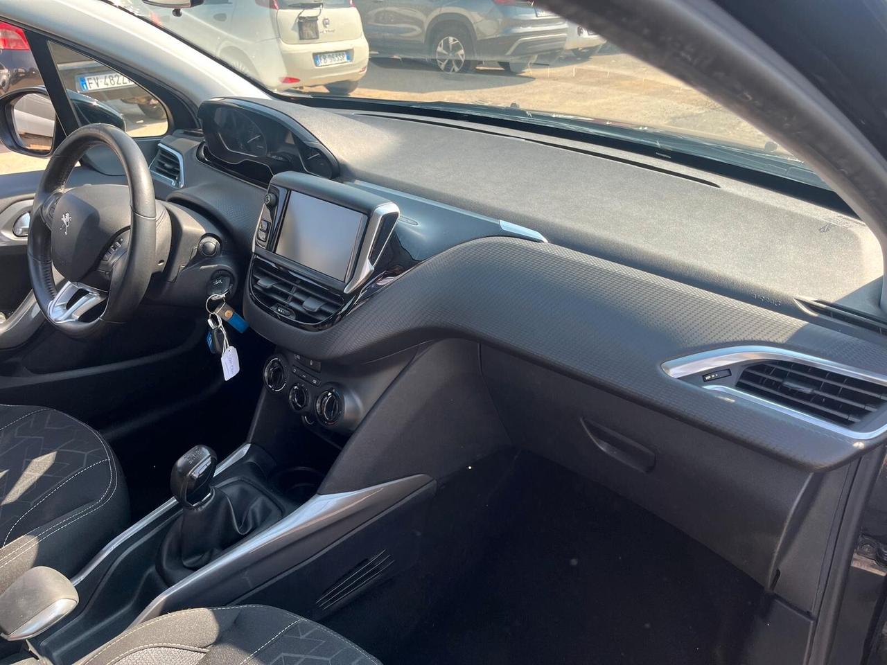Peugeot 2008 PureTech 82 Active