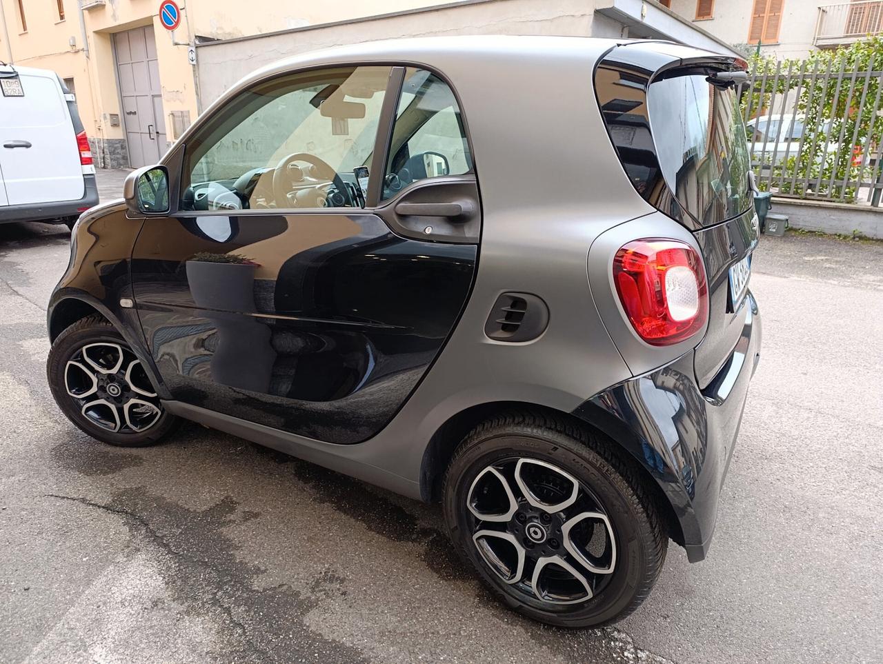 Smart ForTwo 90 0.9 Turbo twinamic Passion Nero e Opaco Navi full