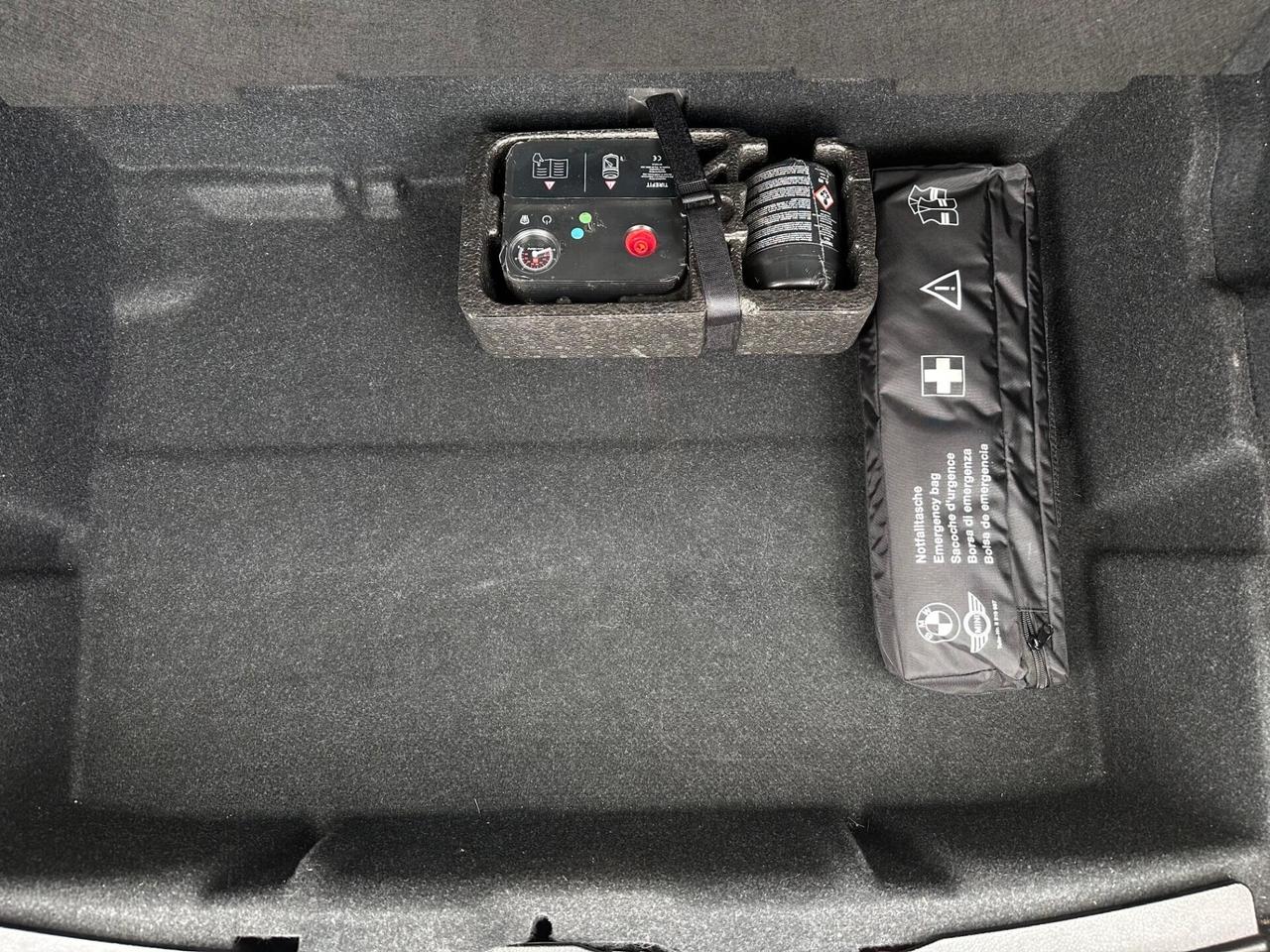 Bmw 218d Active Tourer Business