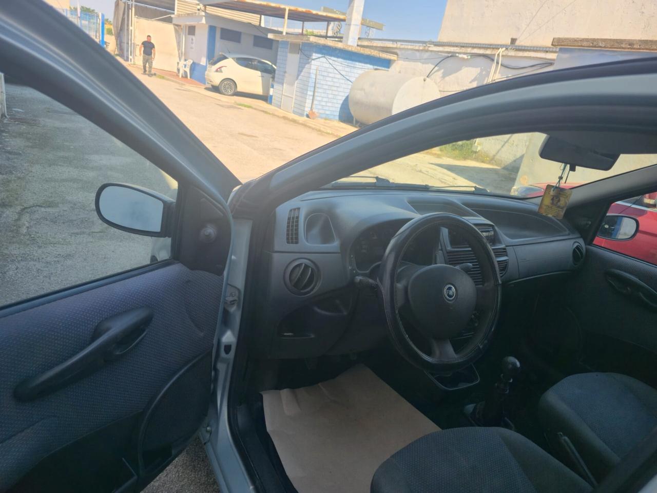 Fiat Punto 1.2i cat 5 porte Feel