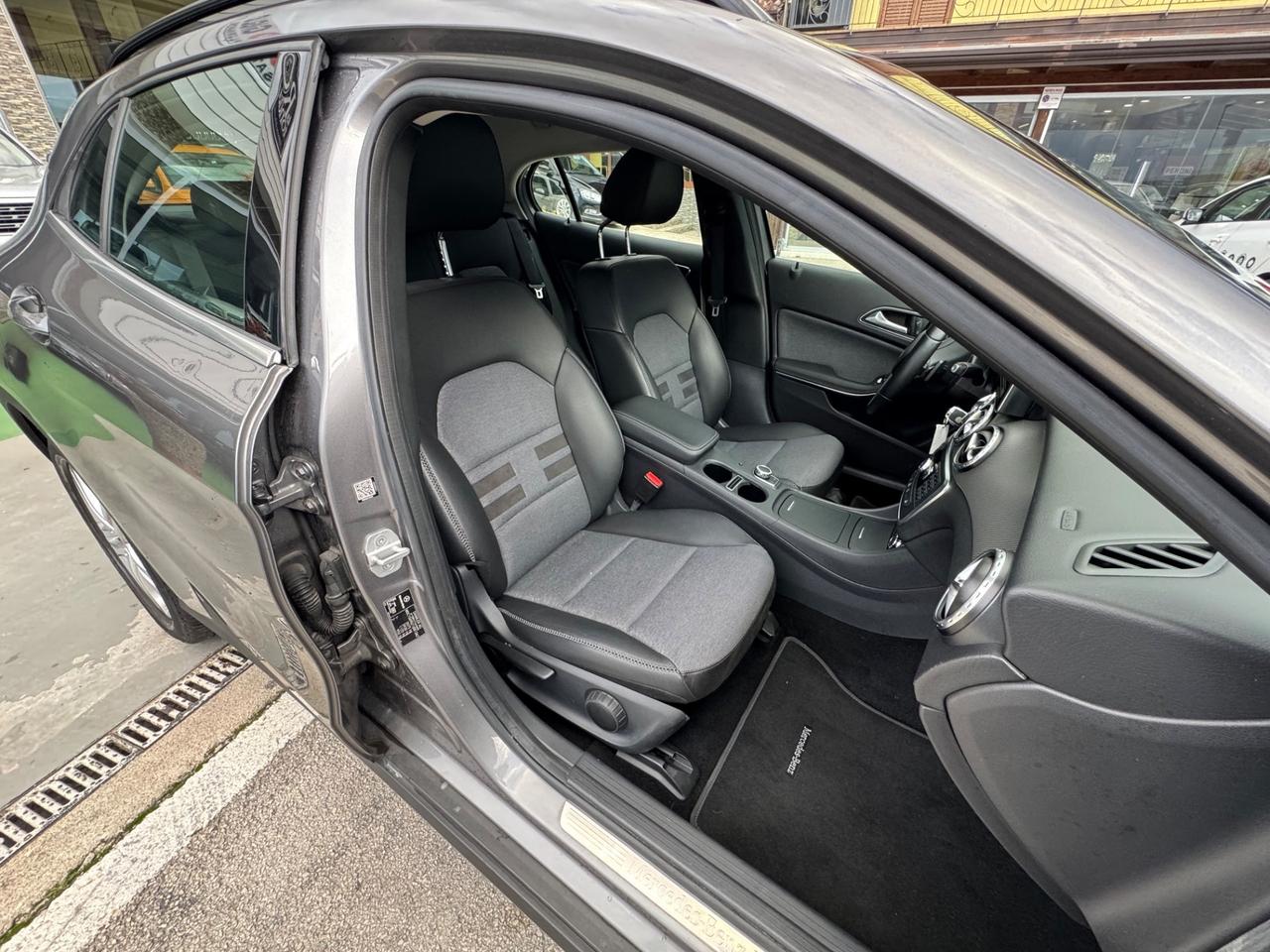 Mercedes-benz GLA 200 CDI Automatic 4Matic Sport