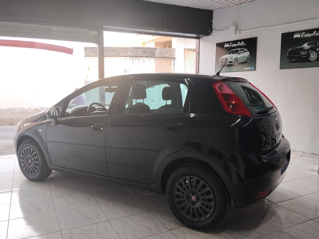 Fiat Punto 1.4 bnz/GPL 2016 CON GARANZIA