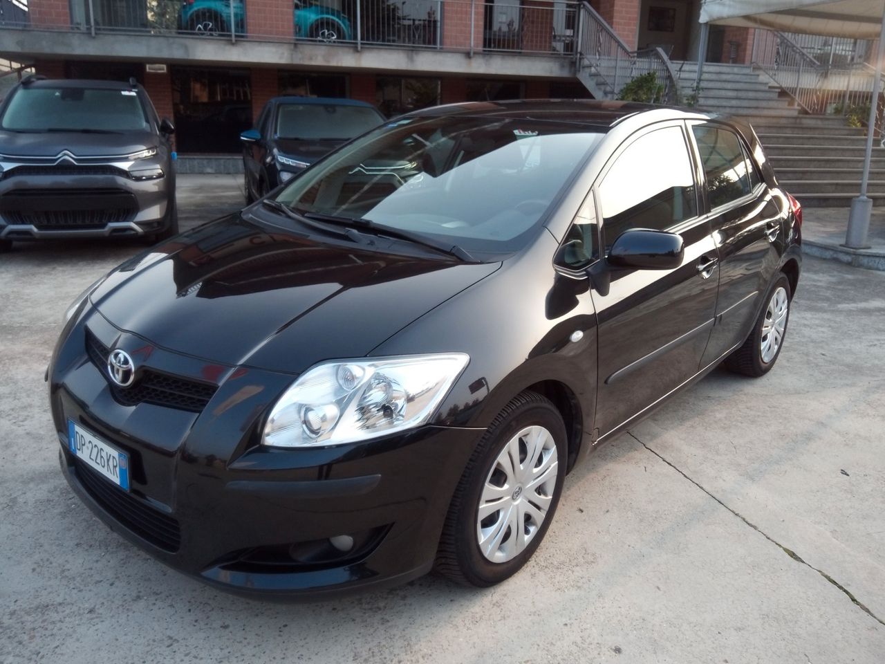 Toyota Auris 1.6 M-mt 5 Porte Sol