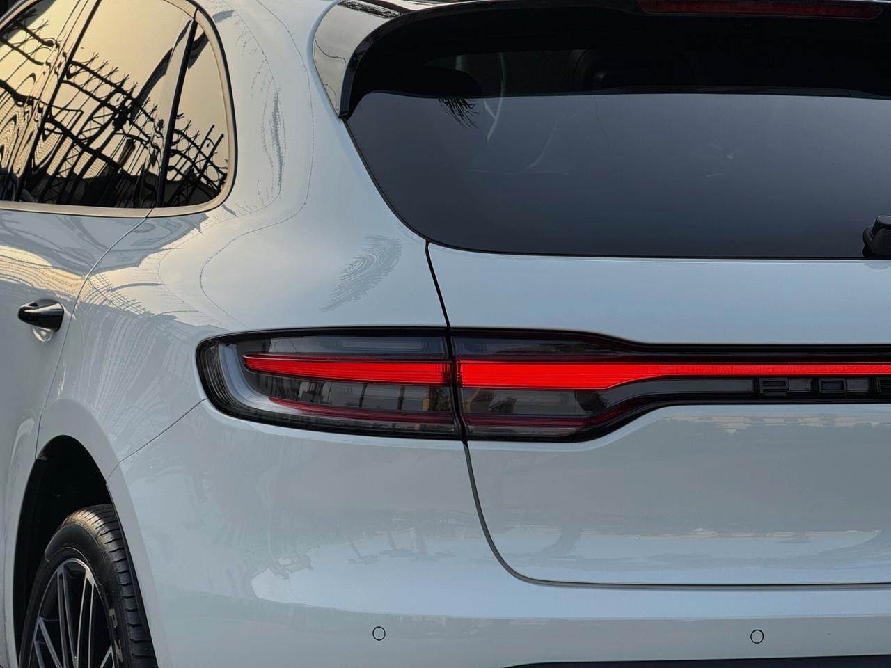 Porsche Macan 2.0 Turbo 265CV TETTO 360