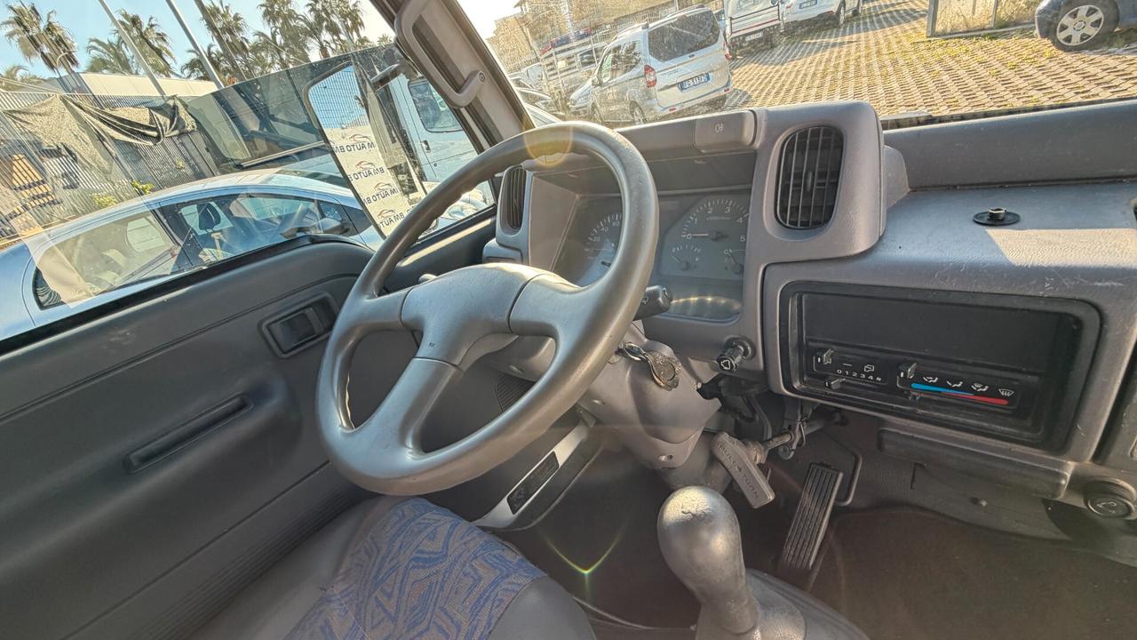 Nissan Cabstar Cabstar-E 110 35.10 3.0 RIBALTABILE CASSONE NUOVO MECCANICA NUOVA
