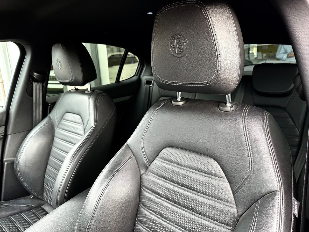 Alfa Romeo Stelvio 2.0 Turbo 280 CV AT8 Q4 Veloce