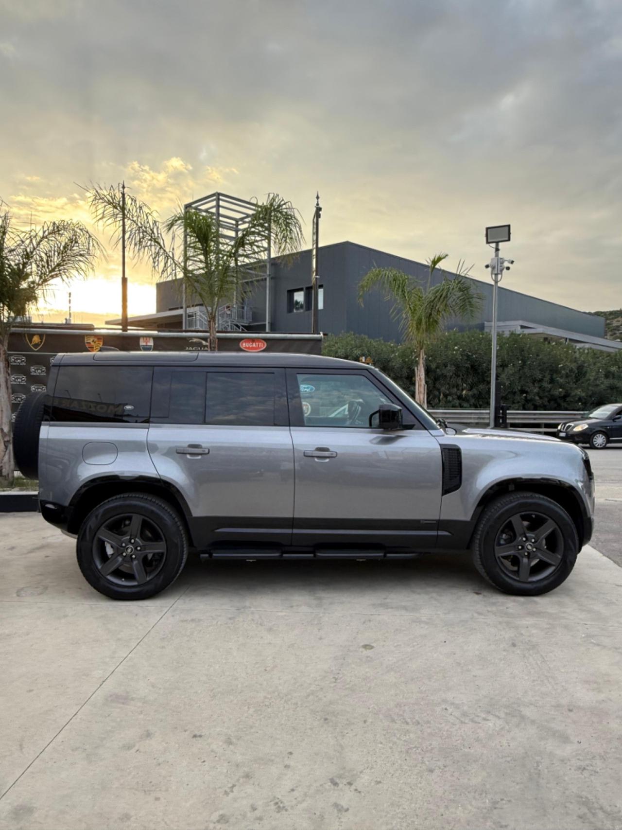 Land Rover Defender 90 3.0D I6 200 CV AWD Auto