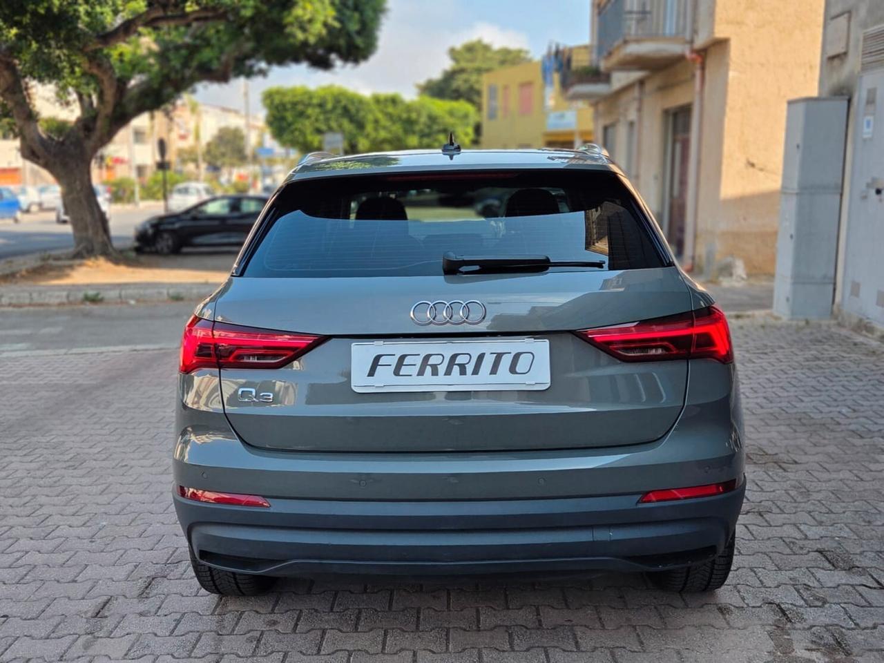 Audi Q3 35 TDI S tronic 150 cv Business