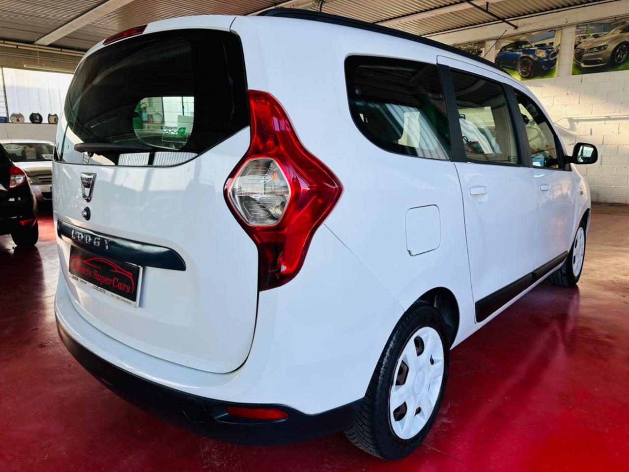 Dacia Lodgy 1.5 dCi 110CV 6Marce Lauréate