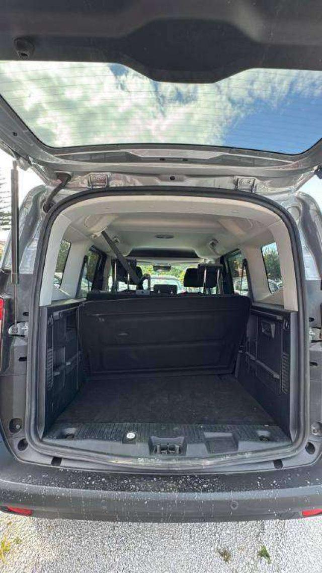 FORD Tourneo Courier Titanium 1.0L EcoBoost 125CV Cambio Manuale 6M