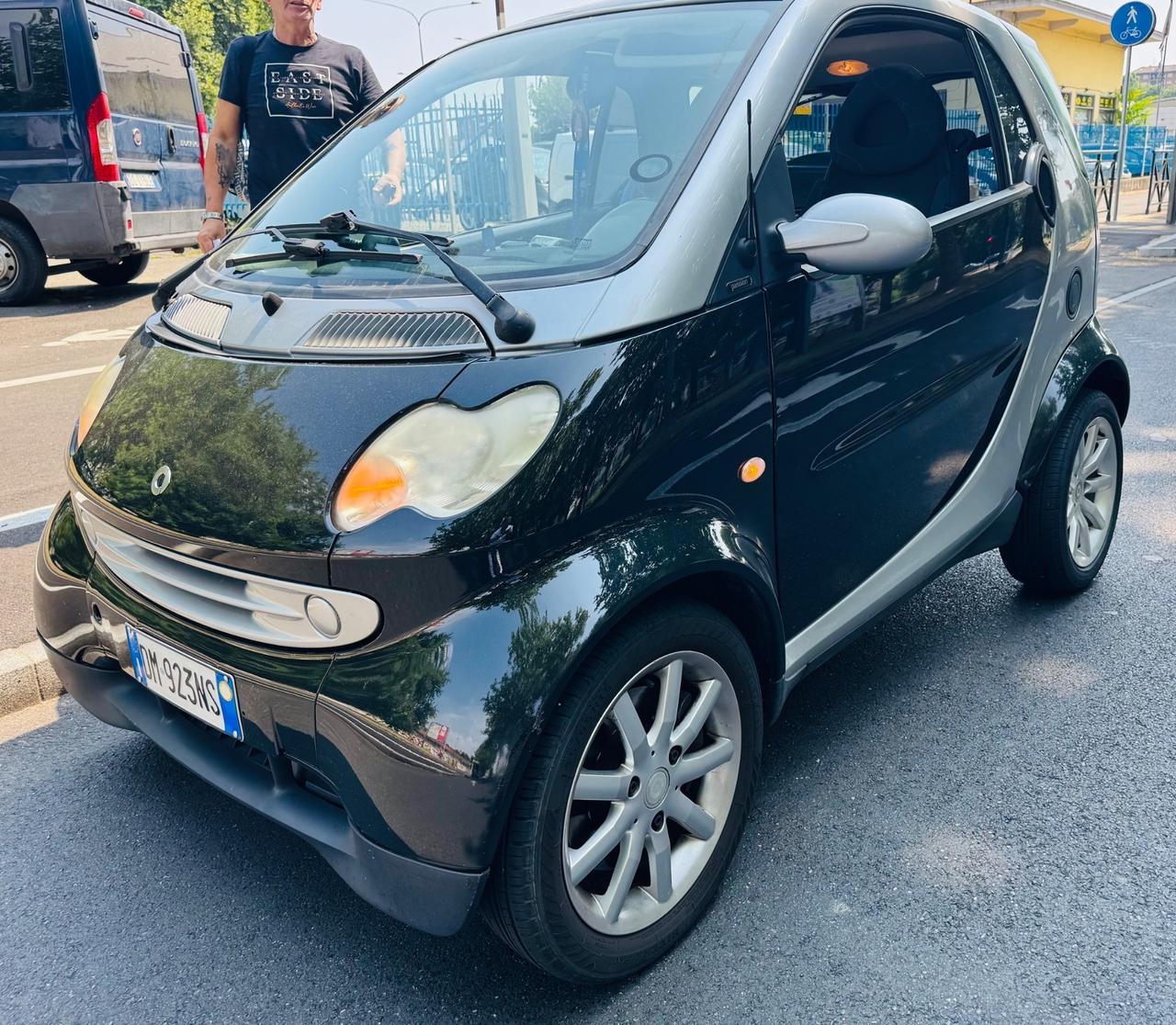 Smart ForTwo 700 coupé passion EURO4 Benz