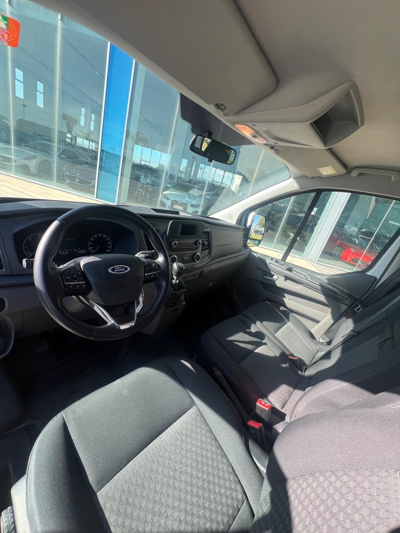 Ford Transit Custom 2.0 TDI 9 Posti Possibilità noleggio no scoring