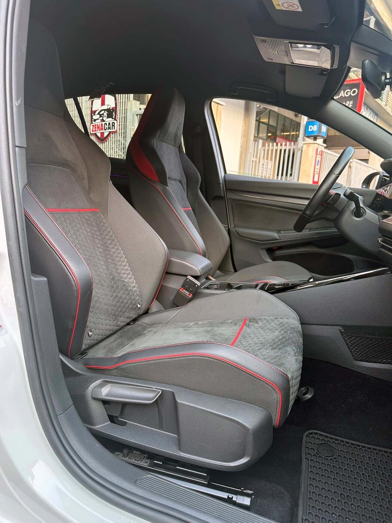 VW GOLF GTI CLUBSPORT DSG 300 CV - AKRAPOVIČ - DCC - MAPPATURA NÜRBURGRING