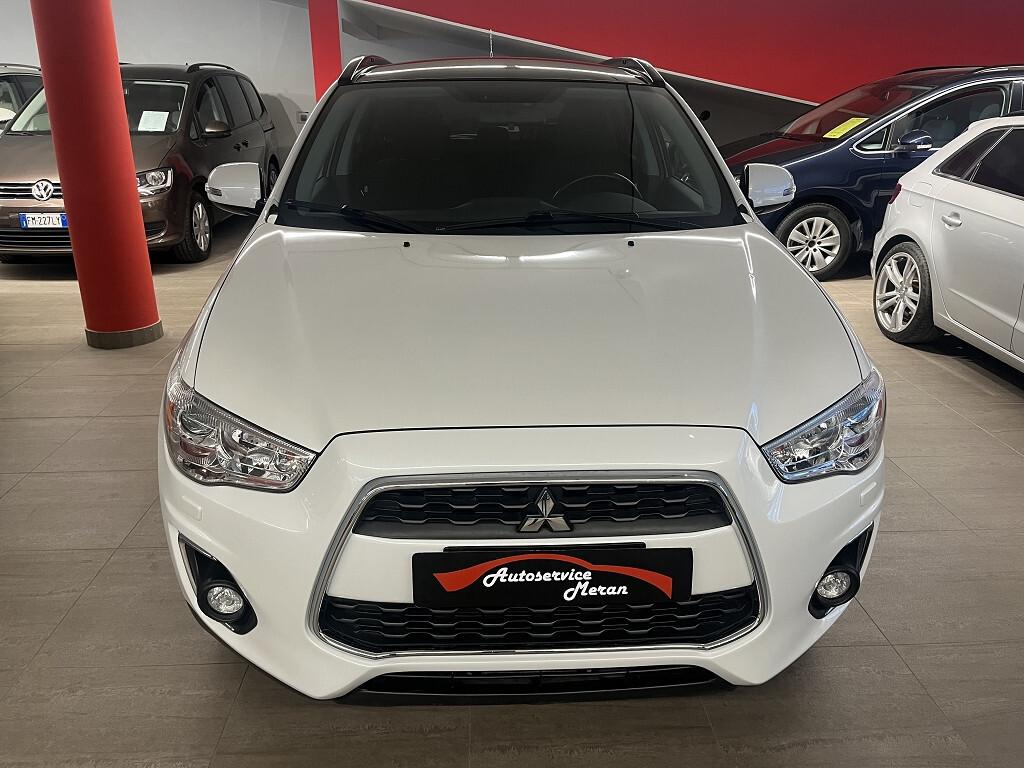 Mitsubishi ASX 2.2 DI-D 4x4 Intense gancio