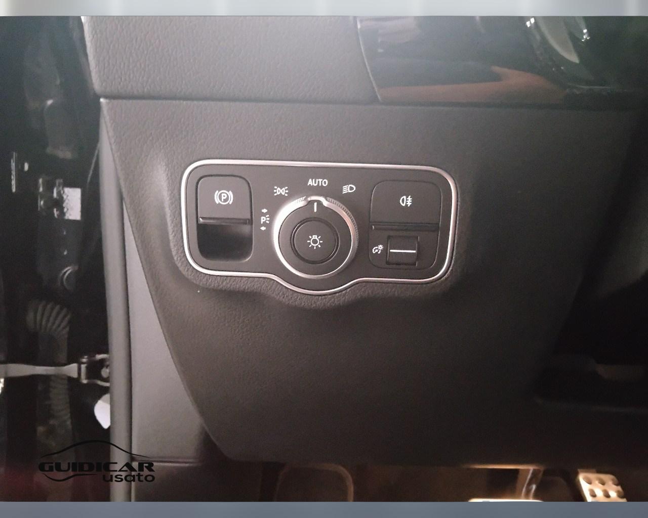 Mercedes-Benz GLA-H247 2023 - GLA 200 d AMG Line Advanced Plus auto
