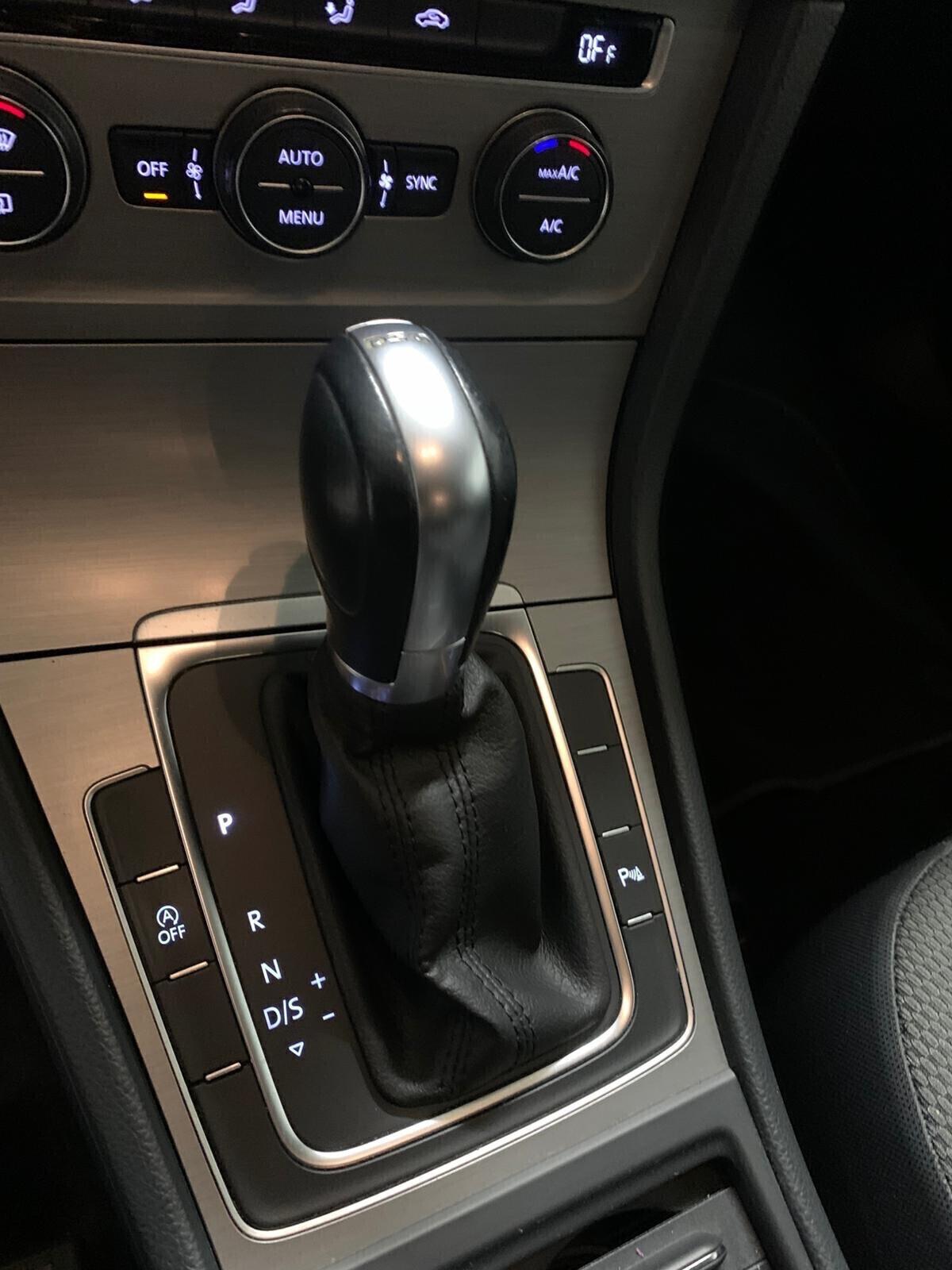 Volkswagen Golf 1.0 TSI 115 CV DSG 5p. Comfortline BlueMotion