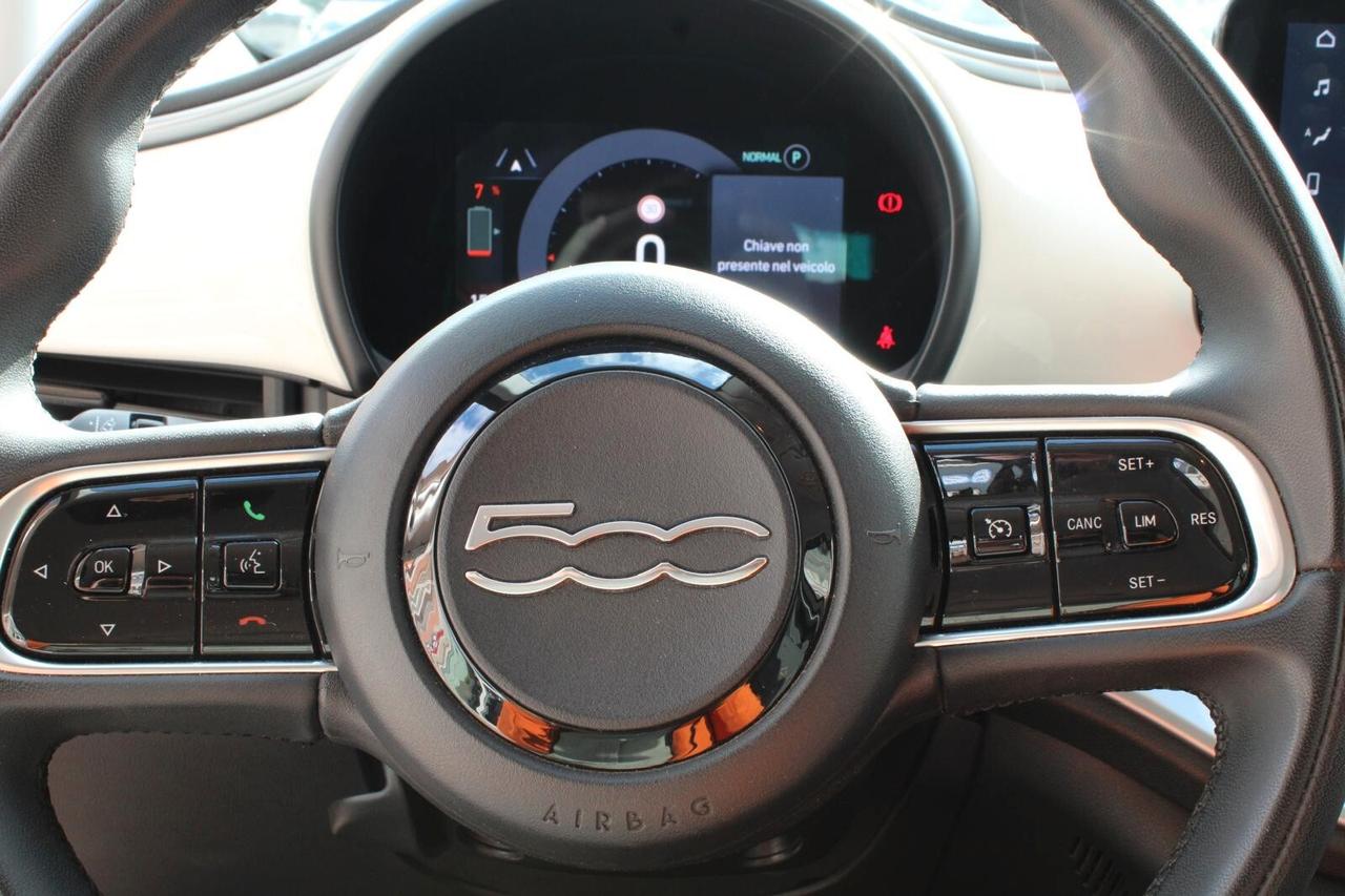 Fiat 500 500e Berlina 42 kWh Icon