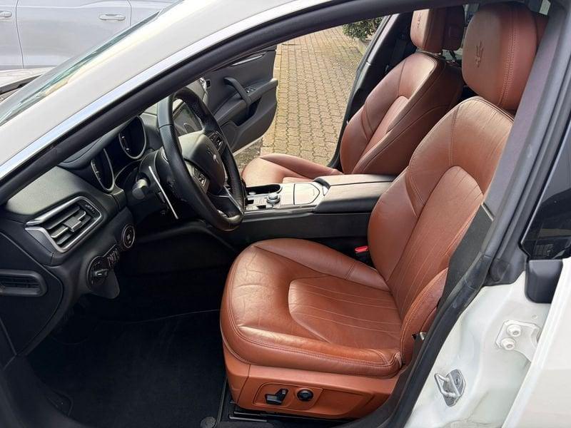 Maserati Ghibli 3.0 V6 ds 250cv auto my16 E6