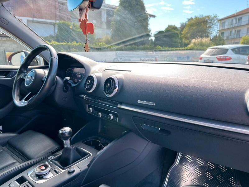 AUDI A3 4ª serie A3 SPB 35 TFSI S line edition