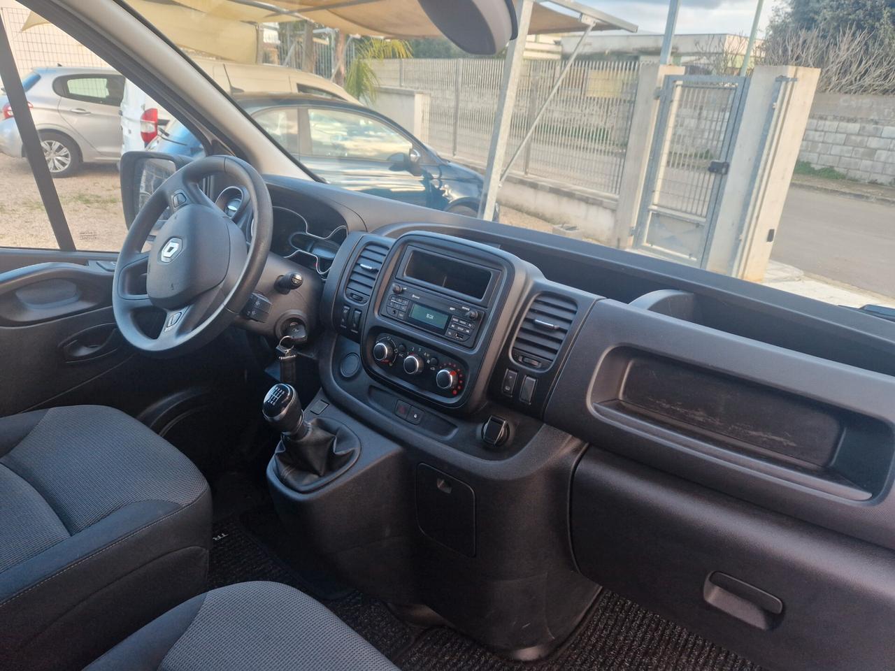 Renault Trafic 1.6 dCi 120cv tetto ALTO passo LUNGO