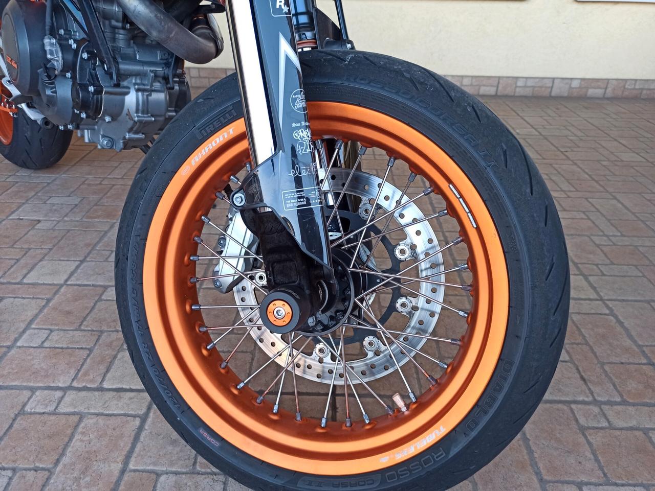Ktm 690 SMC R