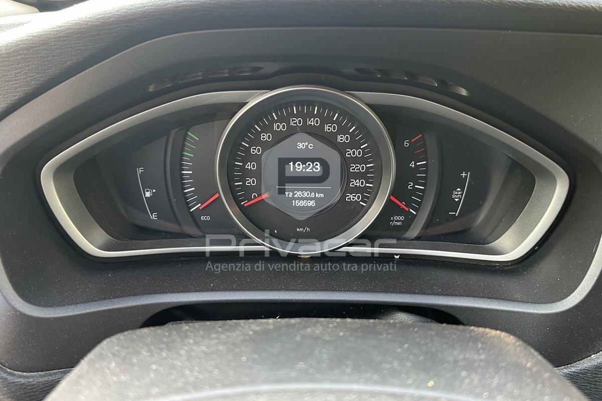 VOLVO V40 D2 Business