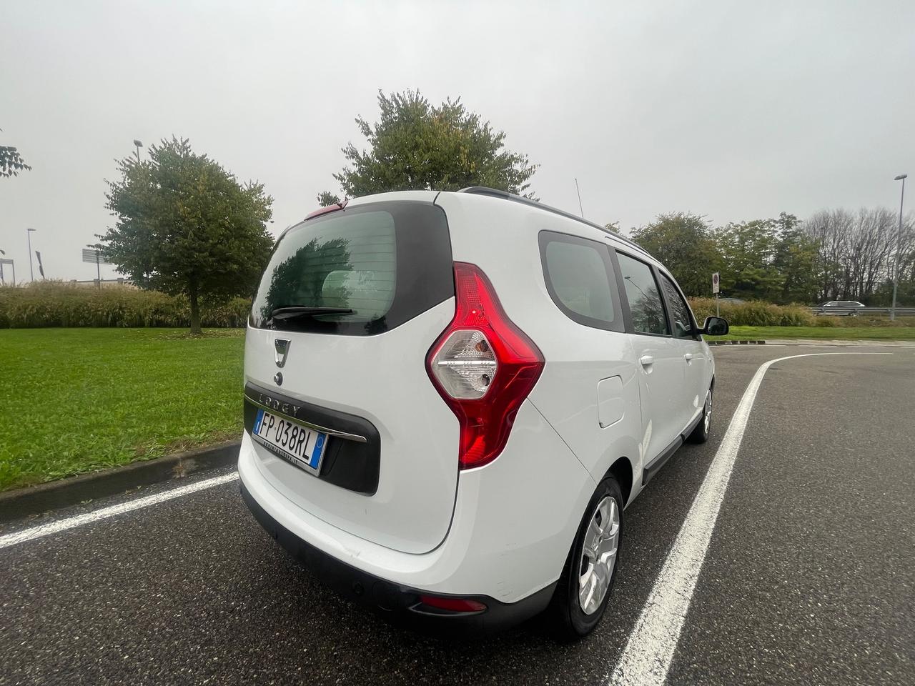 Dacia Lodgy 1.5 dCi 8V 90CV Start&Stop 7 posti Essential
