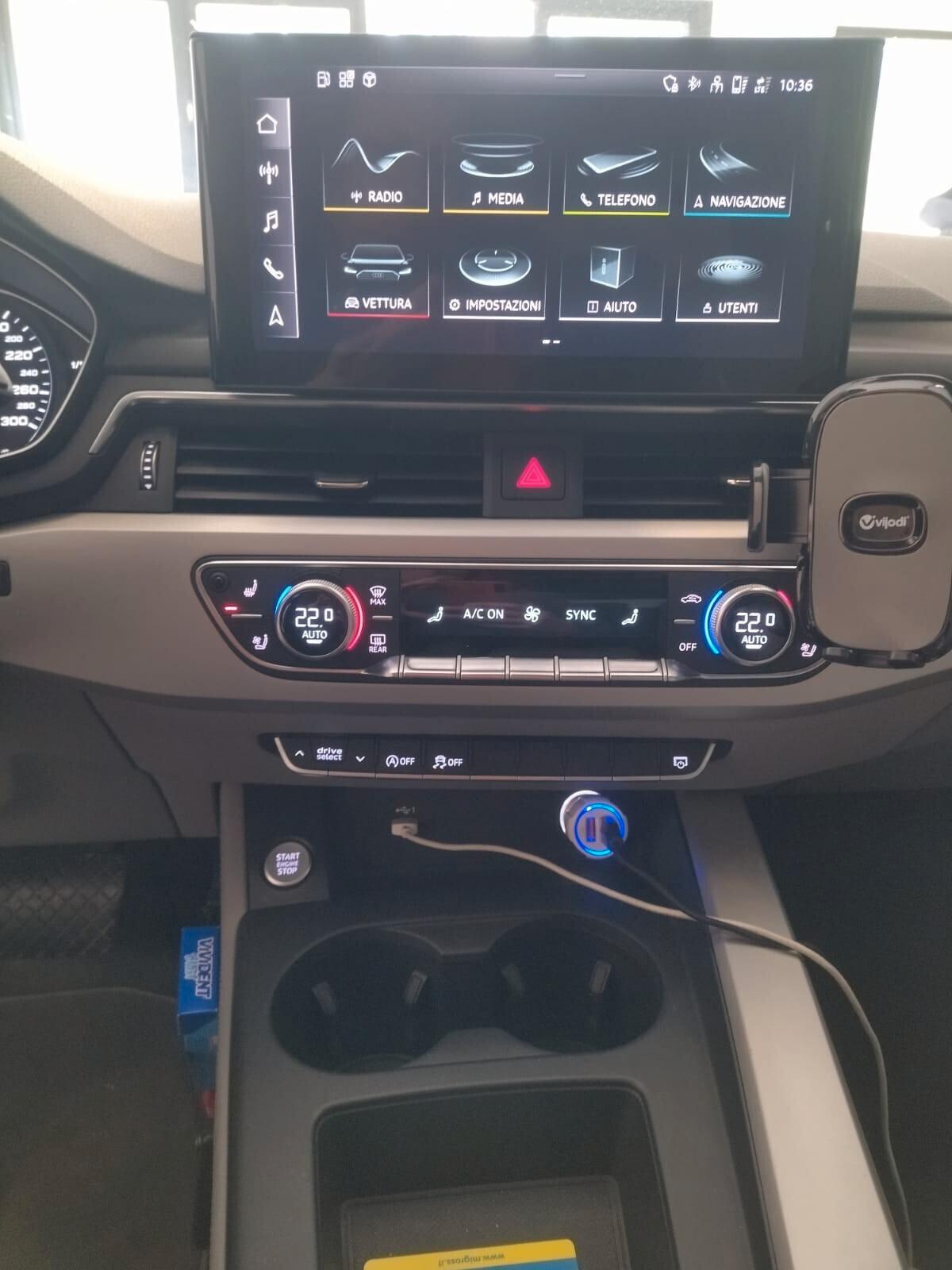 Audi A4 Avant 40 TDI S tronic LED+TETTO-18"-GANCIO