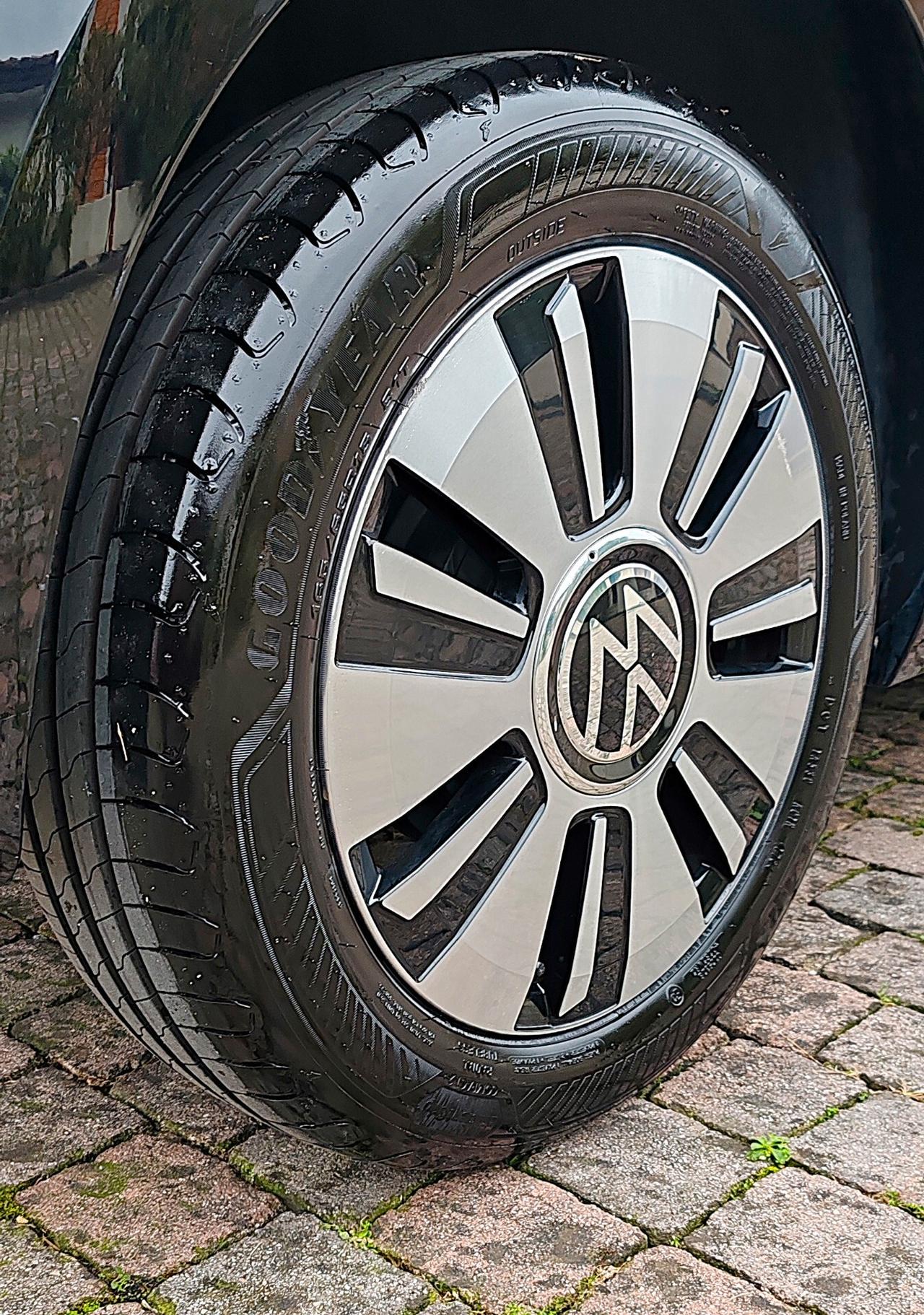 Volkswagen e-up! 5p 82CV- Anno 2021