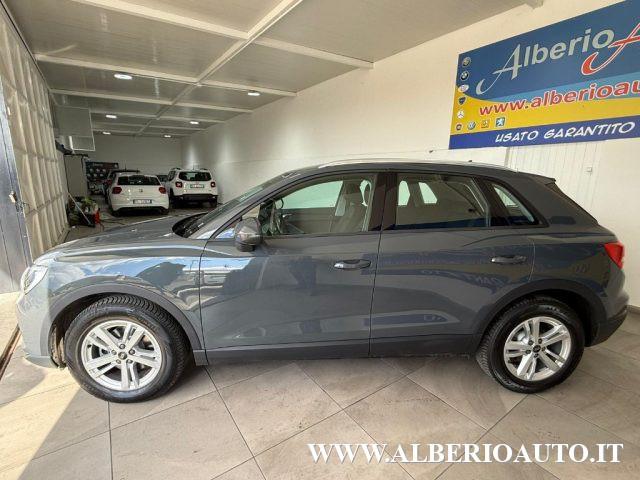 AUDI Q3 35 TDI S tronic Business IVA COMPRESA
