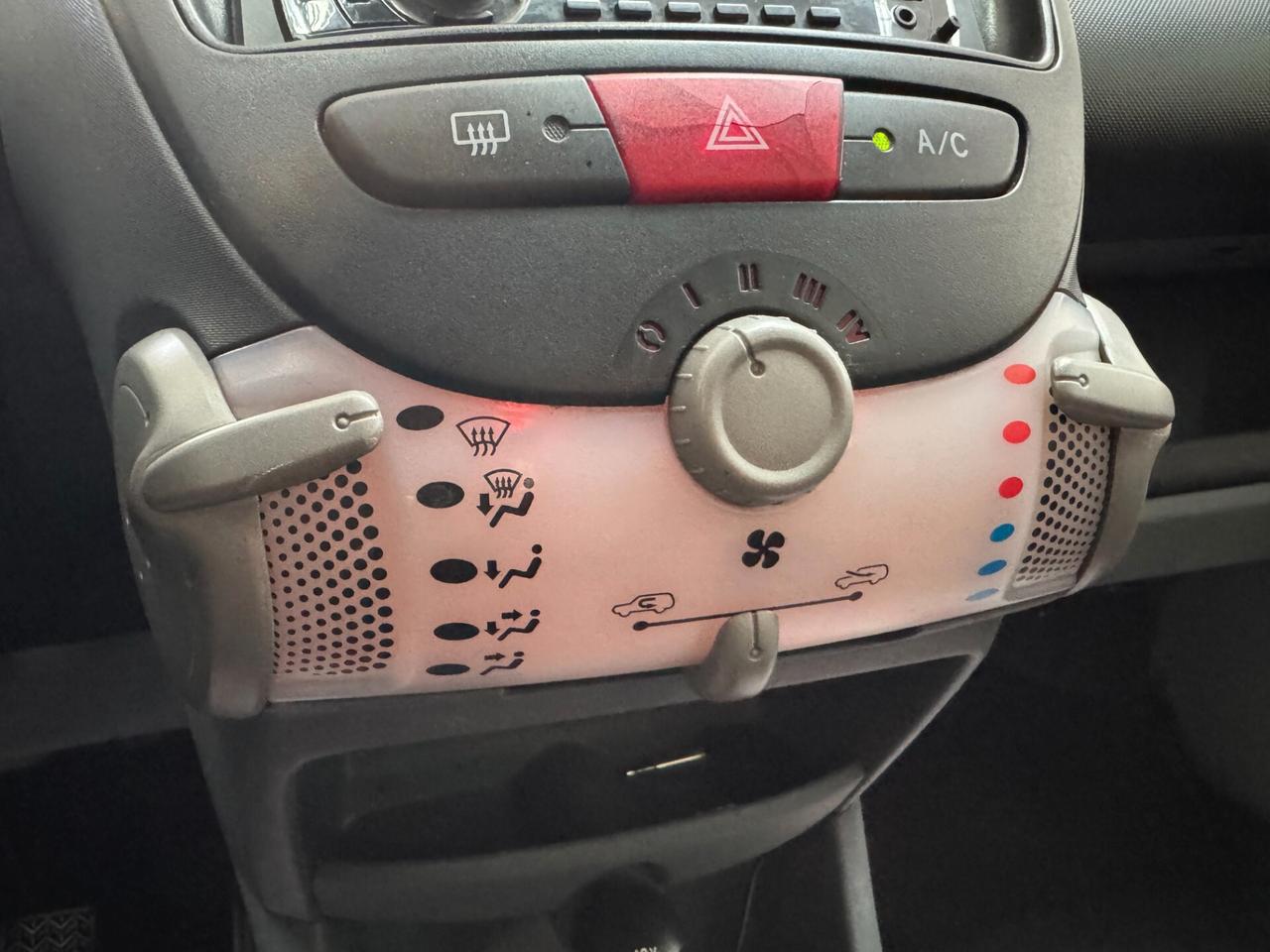 Citroen C1 / 1.0CC 68CV / 5 porte / NEOPATENTATI