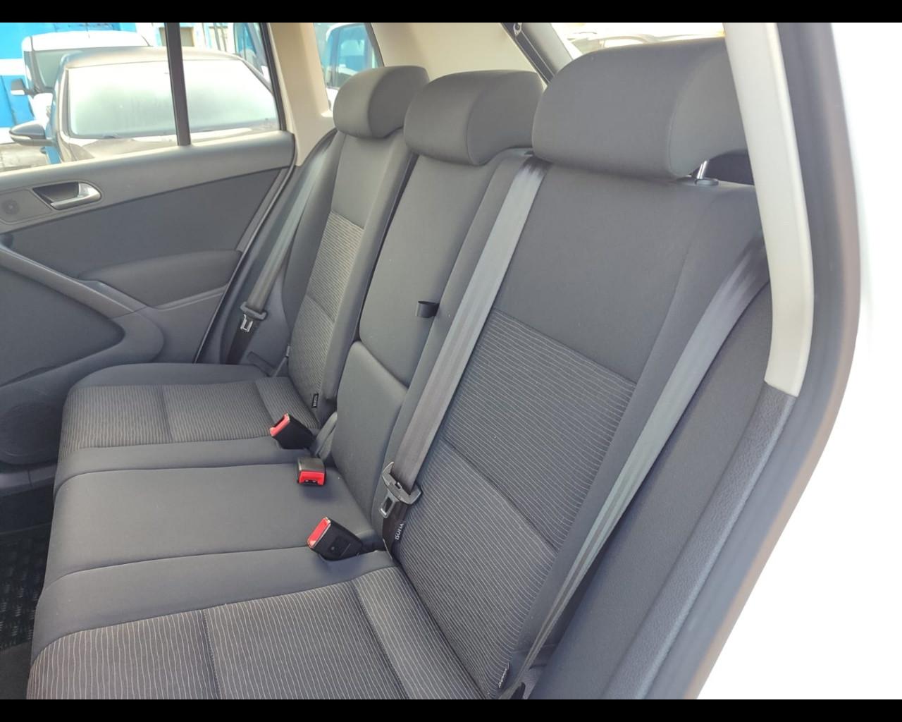 VOLKSWAGEN Tiguan 1ª serie - Tiguan 2.0 TDI 110 CV Trend & Fun BlueMoti