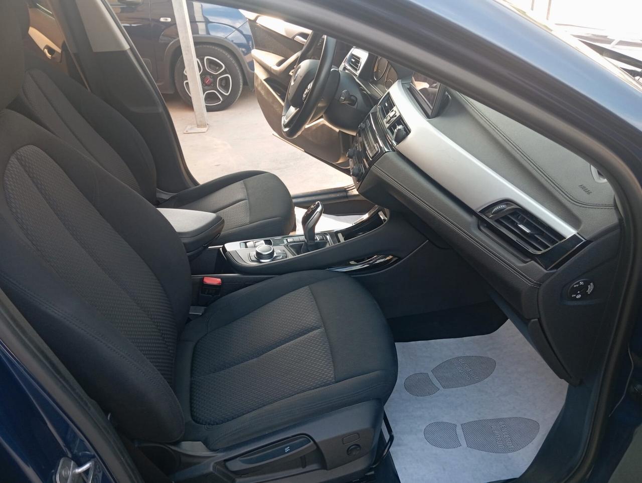 Bmw X2 sDrive18d Business-X