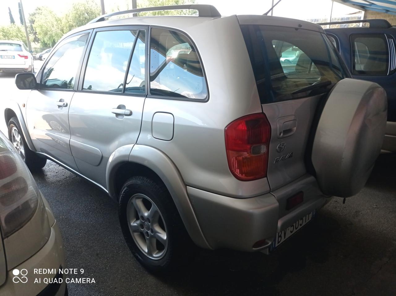 Toyota RAV 4 RAV4 2.0 Tdi D-4D cat 5 porte Sol