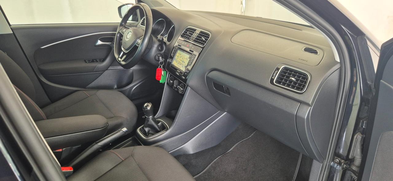 VOLKSWAGEN POLO 1.4TDI 90CV CONFORTLINE 10/2017