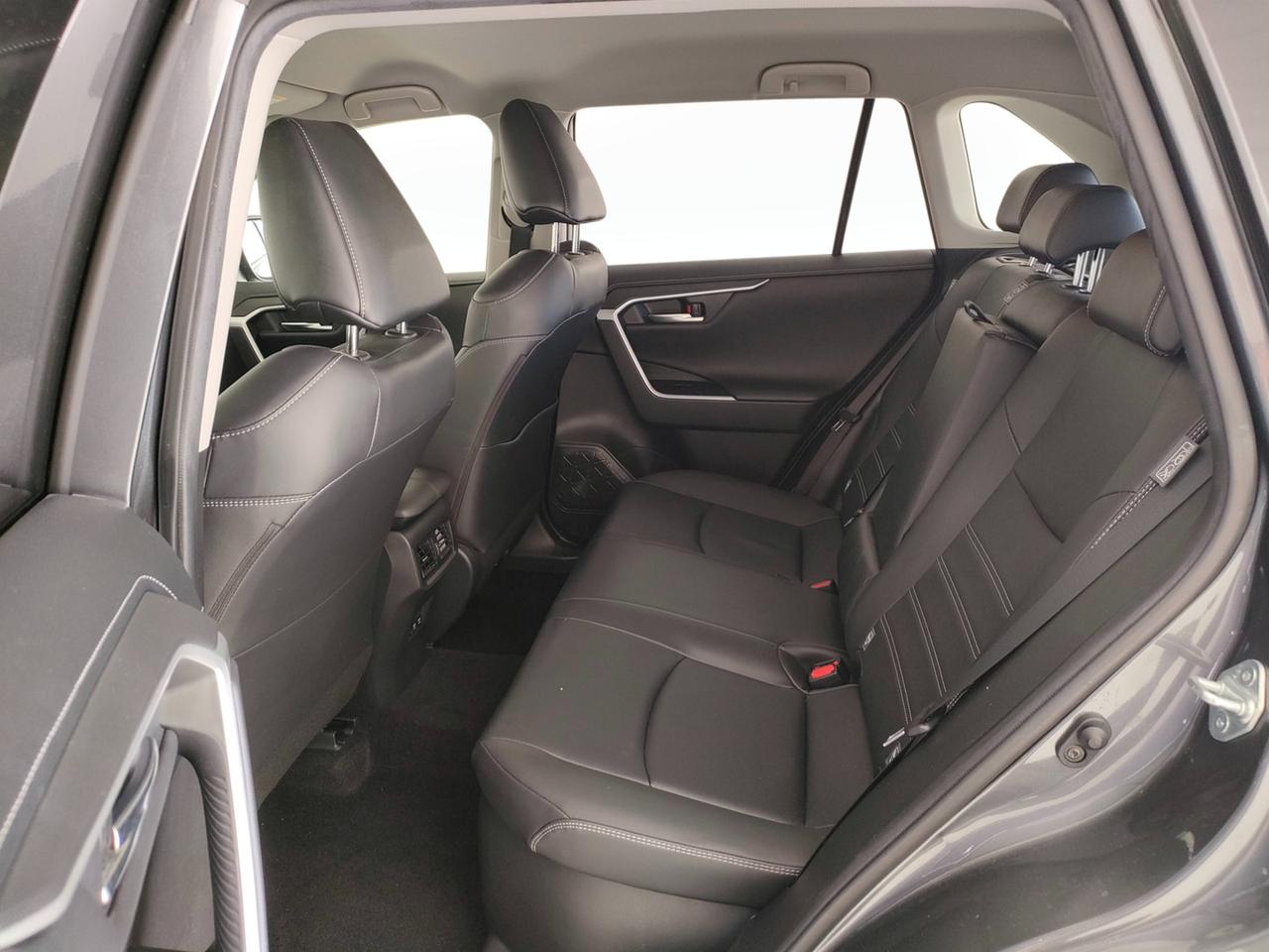 TOYOTA Rav4 V 2019 - Rav4 2.5 vvt-ie h Lounge 2wd 218cv e-cvt
