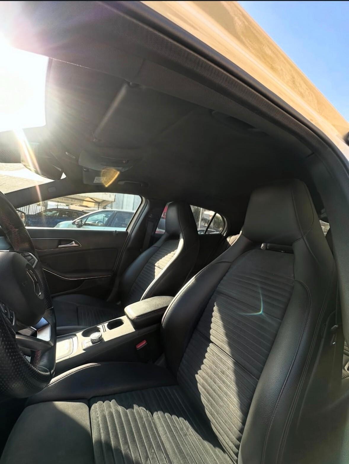 Mercedes-benz GLA 200 d Automatic 4Matic Premium