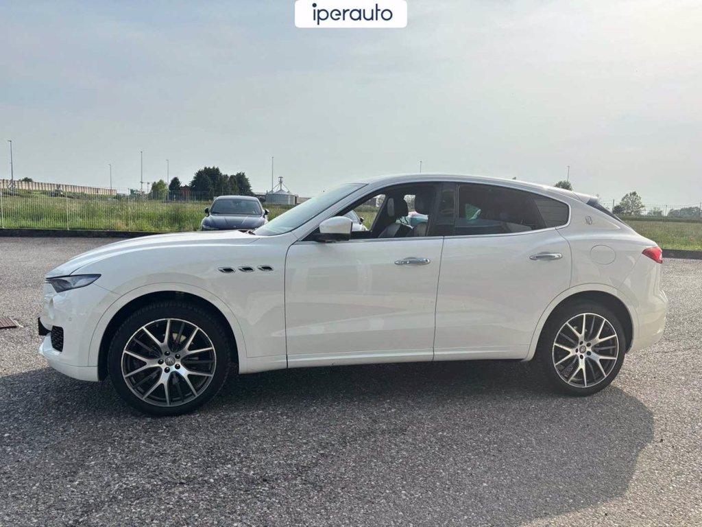 MASERATI Levante 3.0 v6 275cv auto **MOTORE SOSTITUITO** del 2016