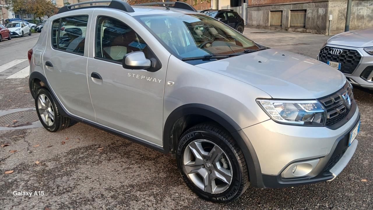 Dacia Sandero 0.9 TCe 12V TurboGPL 90CV Start&Stop Lauréate
