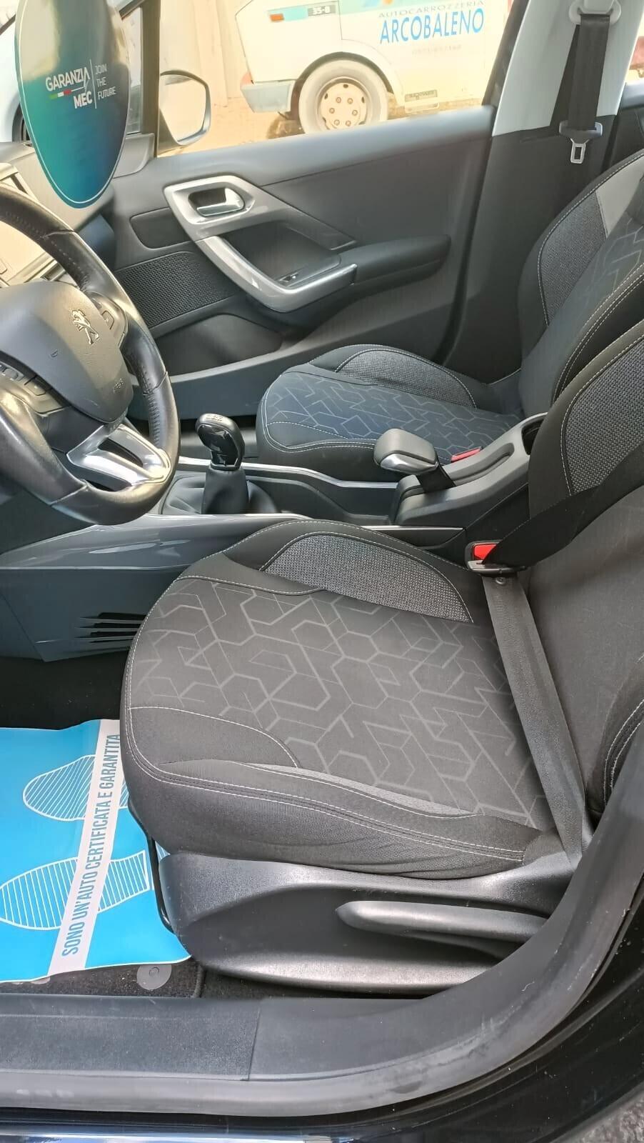 Peugeot 2008 PureTech 82 Allure